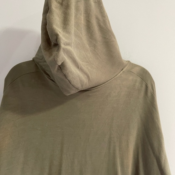 Style&Co Women's Pullover Hoodie size medium - Picture 3 of 8